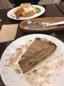 初めての映画館痴漢プレイ